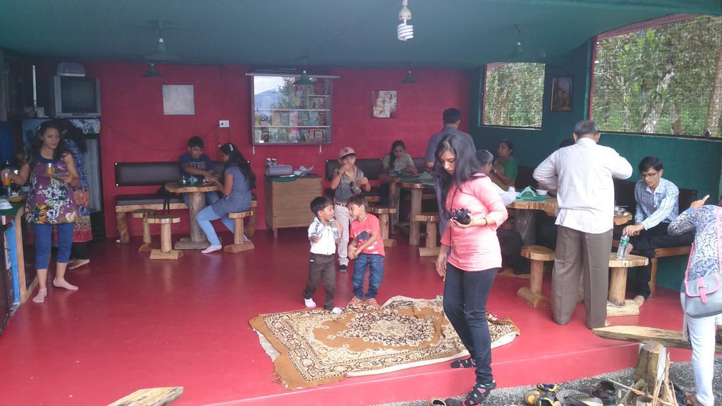 Green Ark Resorts Thekkady Esterno foto