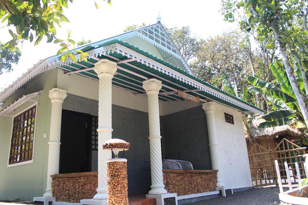 Green Ark Resorts Thekkady Esterno foto