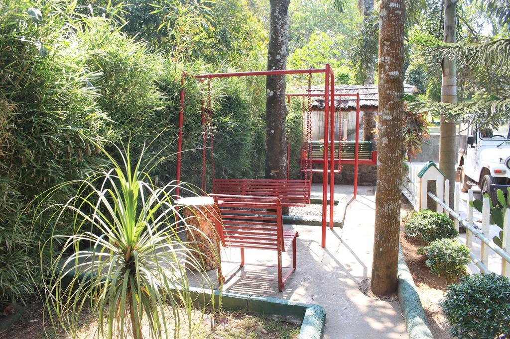Green Ark Resorts Thekkady Esterno foto